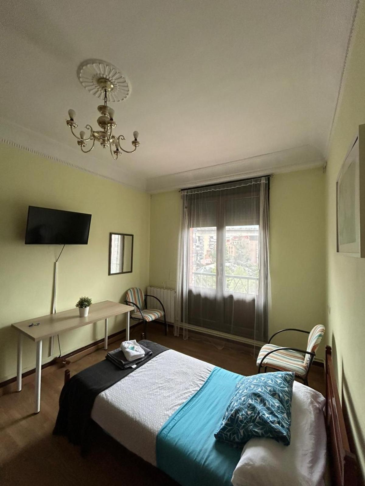 Fliphouse Rooms Pension Bilbao Exterior photo